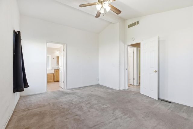 10118 Pioneer Ave, Oakdale, CA 95361