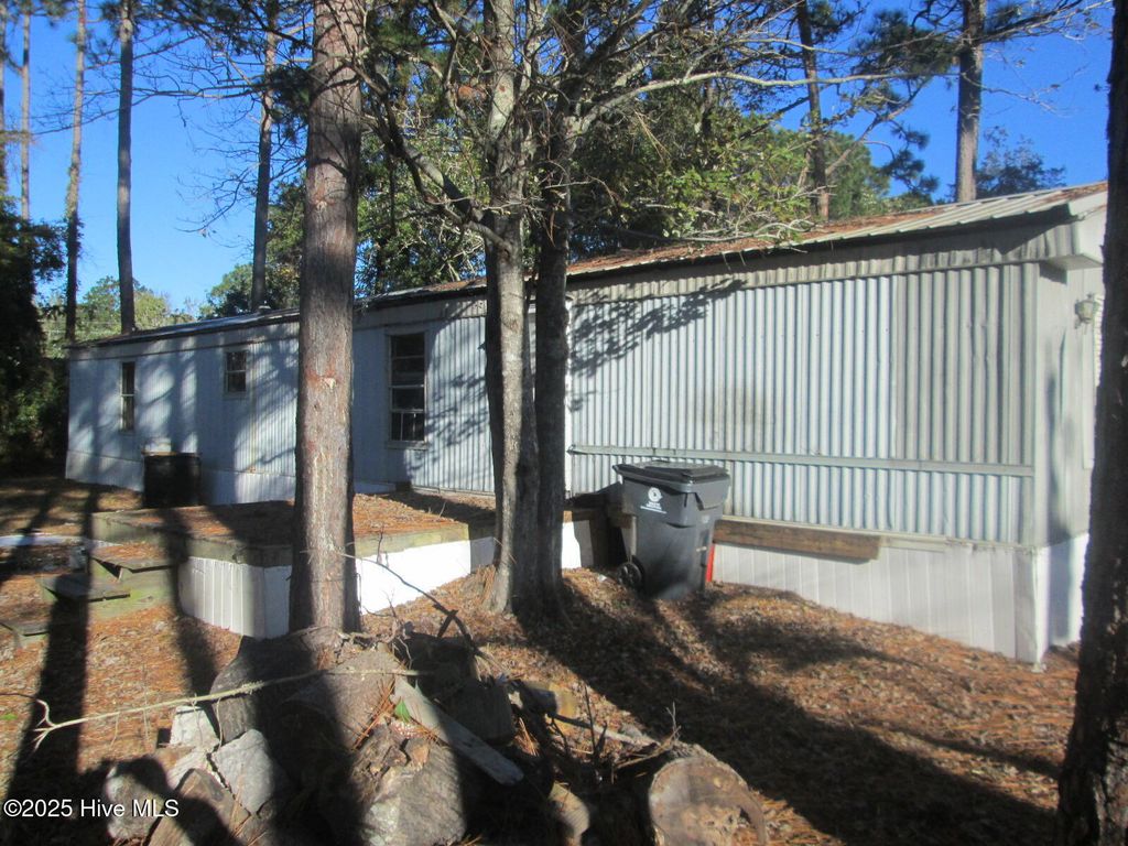 4159 9th Street SE, Boiling Spring Lakes, NC 28461