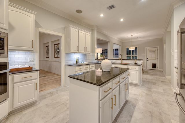1927 Sparrows Ridge, Katy, TX 77450