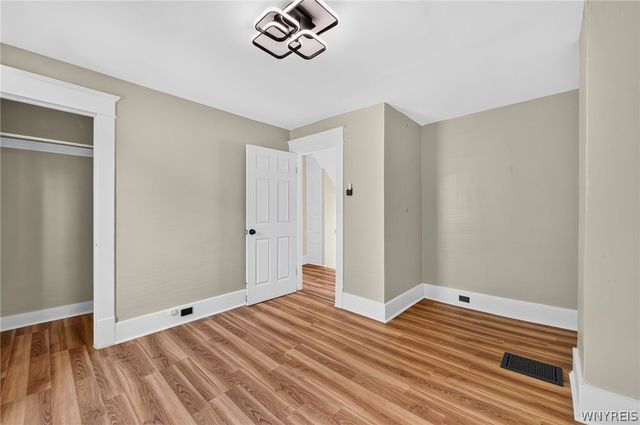 22 Comstock Avenue, Buffalo, NY 14215
