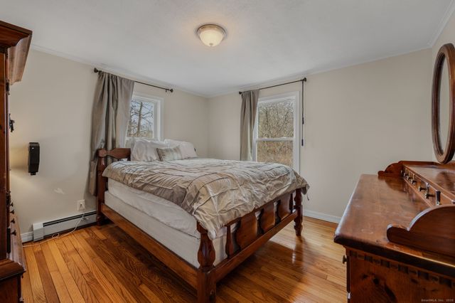 87 Flyers Drive, Norwich, CT 06360