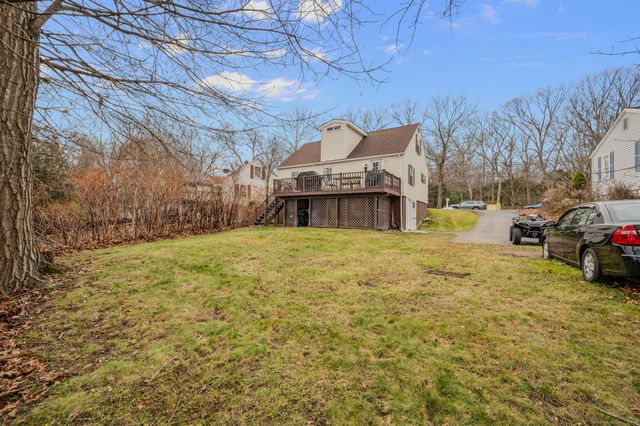 87 Flyers Drive, Norwich, CT 06360