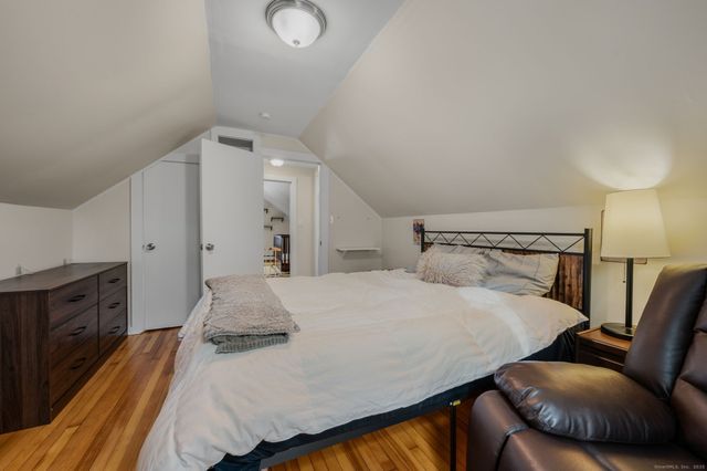 87 Flyers Drive, Norwich, CT 06360