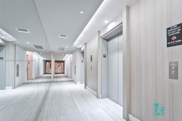 4010 S Ocean Dr R3005, Hollywood, FL 33019