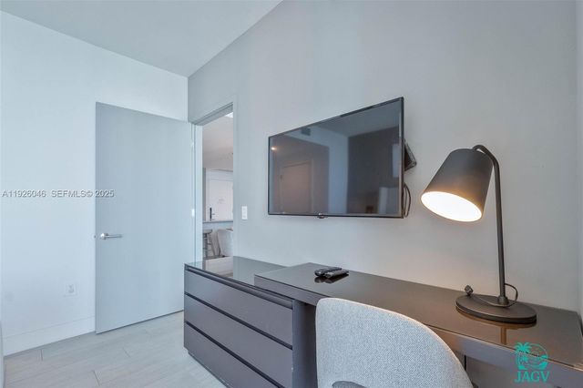 4010 S Ocean Dr R3005, Hollywood, FL 33019