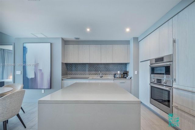 4010 S Ocean Dr R3005, Hollywood, FL 33019