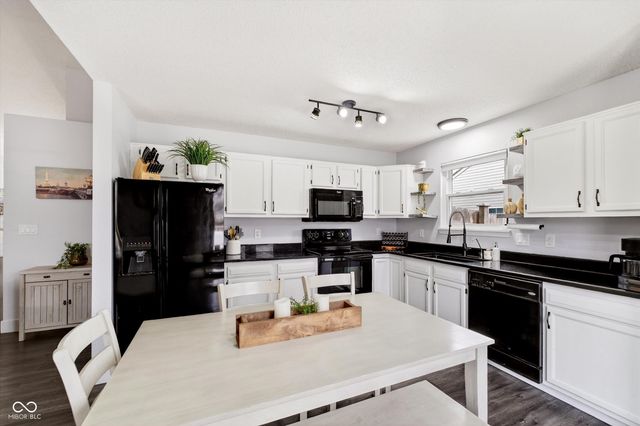 165 E Flat Rock Drive, Westfield, IN 46074