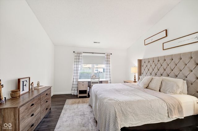 165 E Flat Rock Drive, Westfield, IN 46074