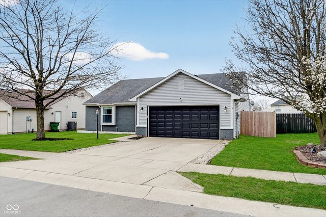 165 E Flat Rock Drive, Westfield, IN 46074