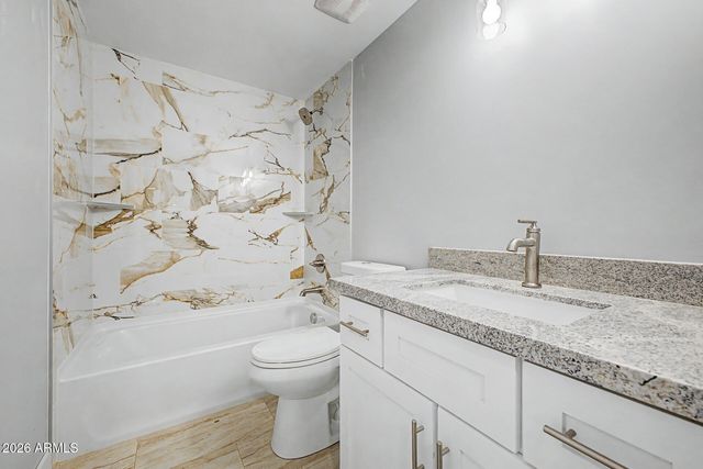 1903 W WINDSONG Street, Apache Junction, AZ 85120