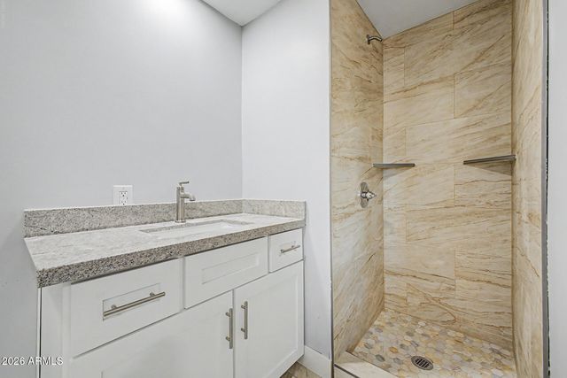 1903 W WINDSONG Street, Apache Junction, AZ 85120