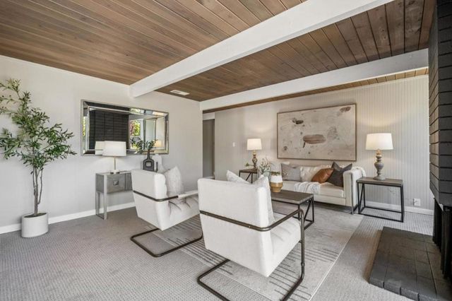 809 Constitution Drive, Foster City, CA 94404