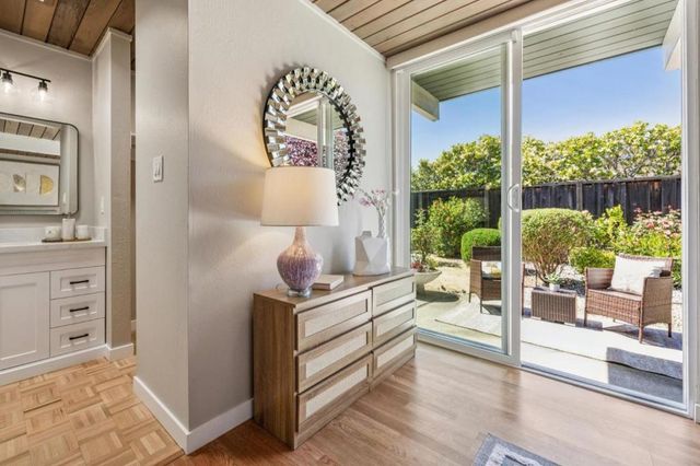 809 Constitution Drive, Foster City, CA 94404