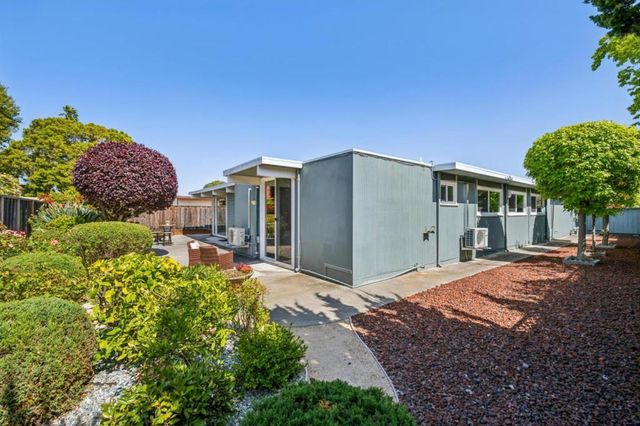 809 Constitution Drive, Foster City, CA 94404