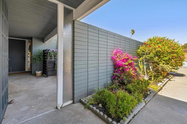 809 Constitution Drive, Foster City, CA 94404
