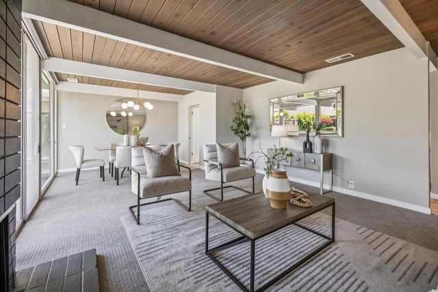809 Constitution Drive, Foster City, CA 94404