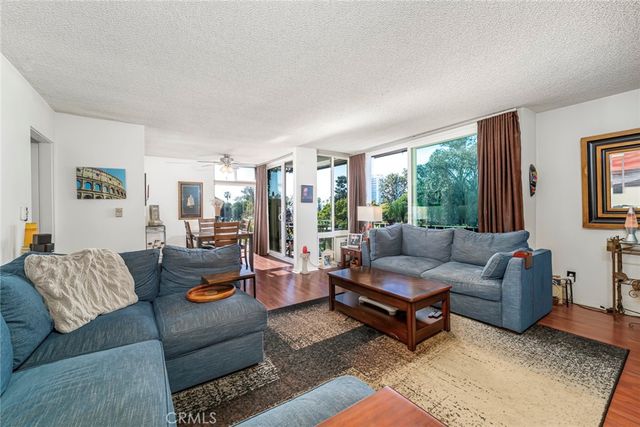 2100 E 2nd Street 505, Long Beach, CA 90803