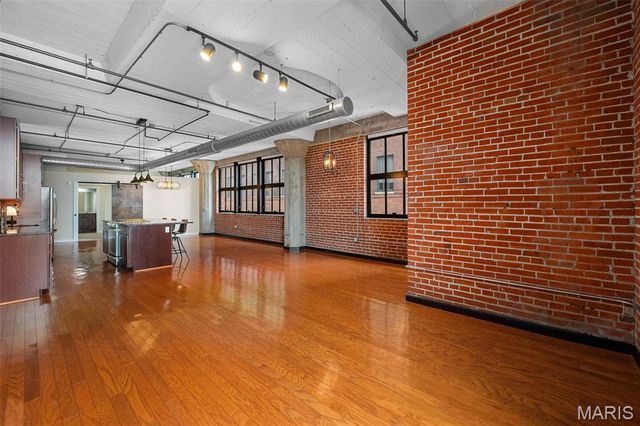 1619 Washington Avenue 302, St Louis, MO 63103