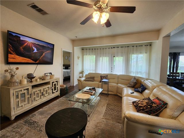 7724 Fieldstone Drive, Temple, TX 76502