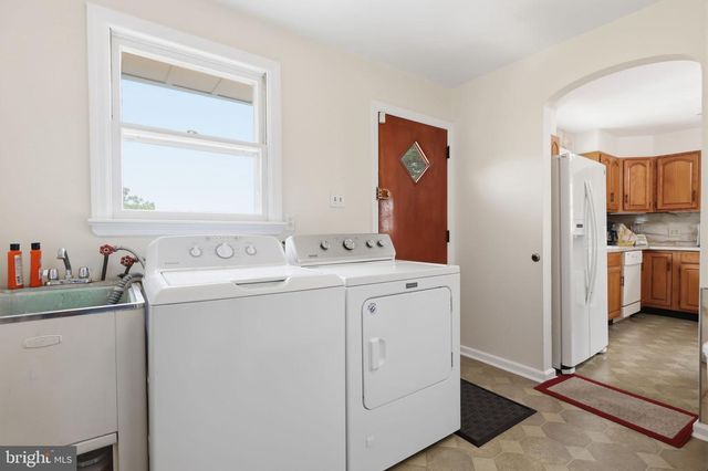 1413 POPLAR RD, Feasterville Trevose, PA 19053