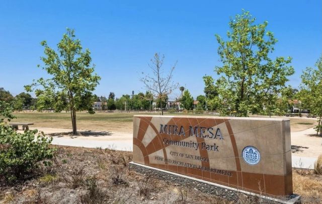 8476 New Salem 78, San Diego, CA 92126
