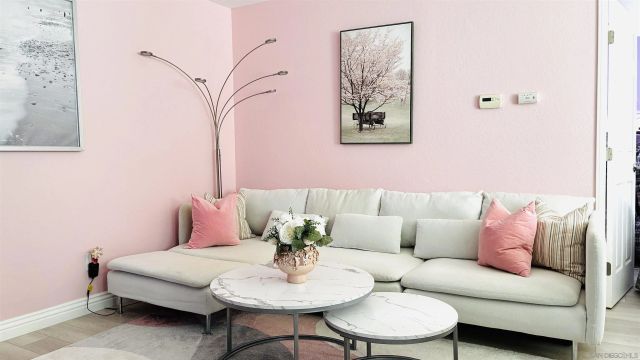 8476 New Salem 78, San Diego, CA 92126