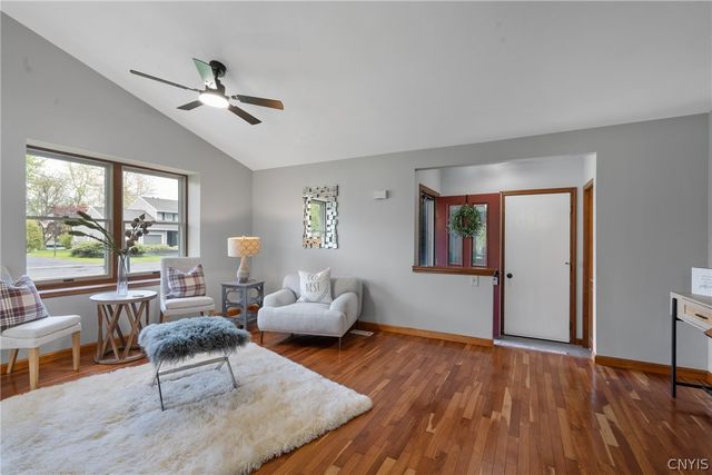 8455 Rollercoaster Drive, Cicero, NY 13039