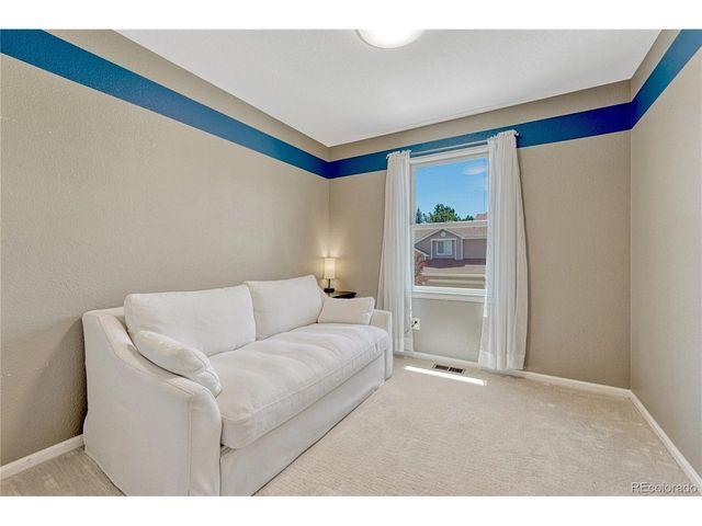 5427 S Quatar Ct, Aurora, CO 80015