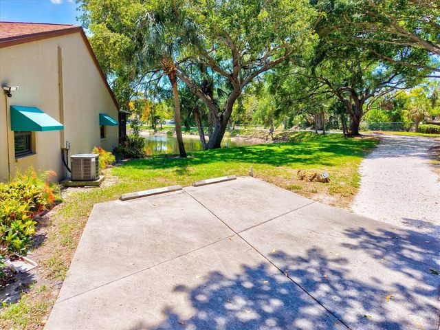 4612 PARK LAKE TERRACE N, Bradenton, FL 34209