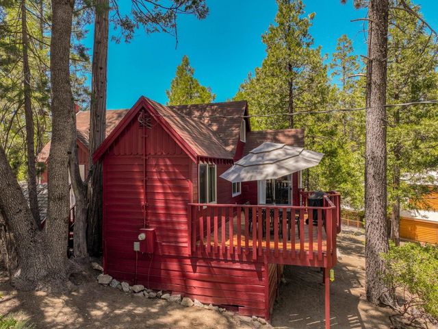 41233 Rock Road, Shaver Lake, CA 93664
