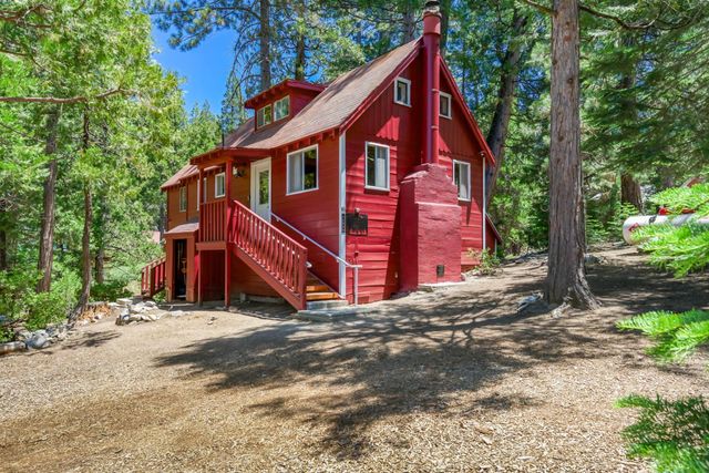 41233 Rock Road, Shaver Lake, CA 93664