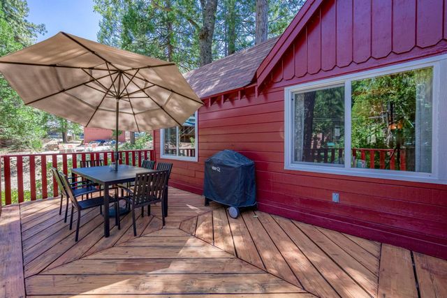41233 Rock Road, Shaver Lake, CA 93664