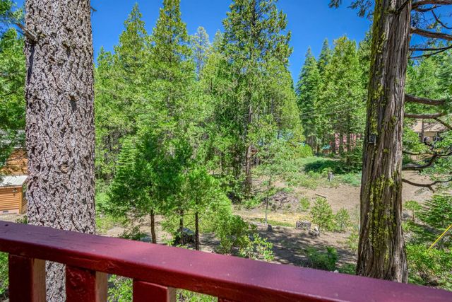 41233 Rock Road, Shaver Lake, CA 93664