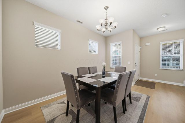 5640 Lantos Road, Dublin, OH 43016