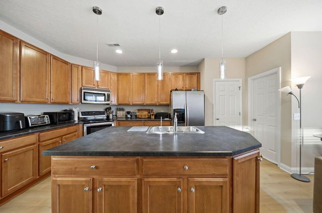 5640 Lantos Road, Dublin, OH 43016