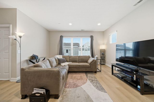 5640 Lantos Road, Dublin, OH 43016