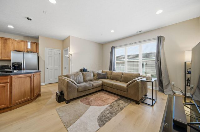 5640 Lantos Road, Dublin, OH 43016