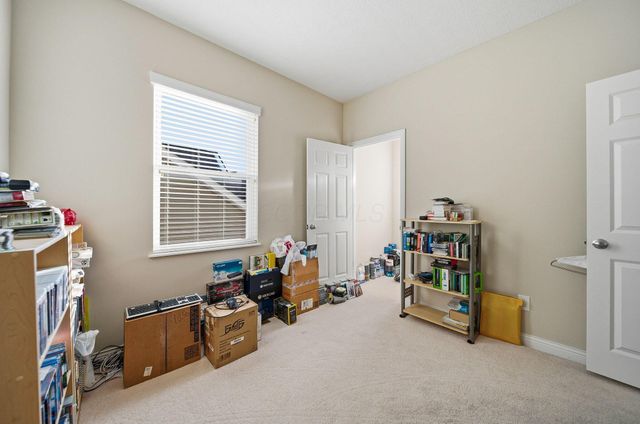 5640 Lantos Road, Dublin, OH 43016