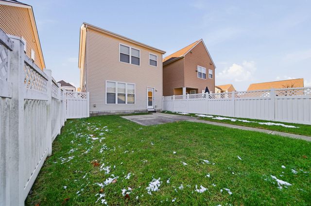 5640 Lantos Road, Dublin, OH 43016