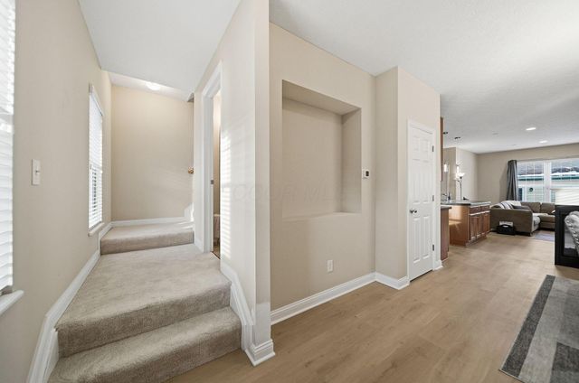 5640 Lantos Road, Dublin, OH 43016