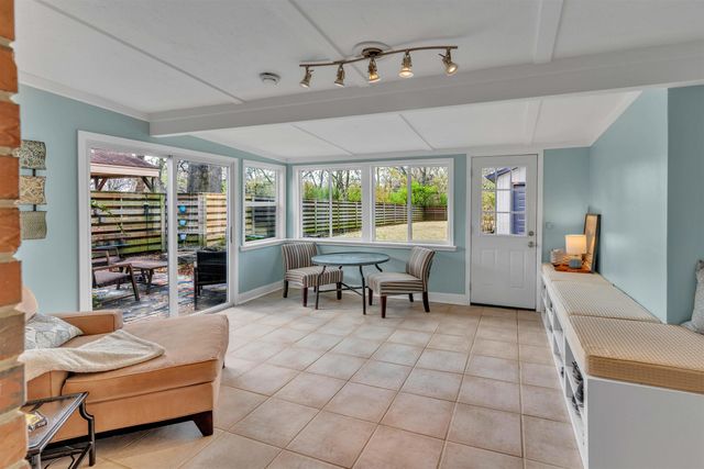 1269 WILBEC RD, Memphis, TN 38117