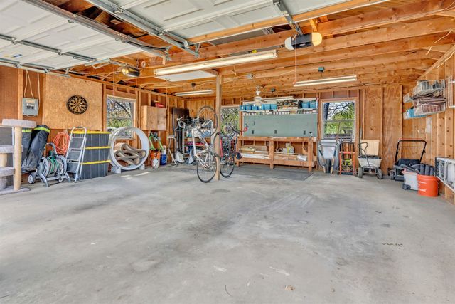 1269 WILBEC RD, Memphis, TN 38117