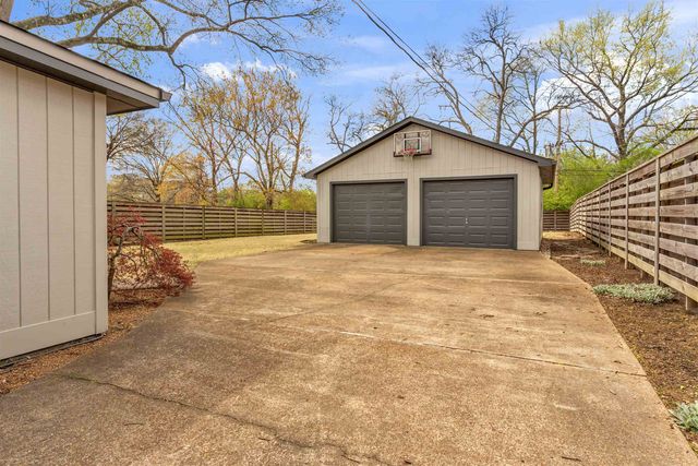 1269 WILBEC RD, Memphis, TN 38117