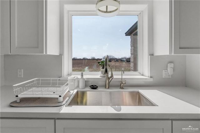 21323 State Highway 186 E, Edinburg, TX 78542