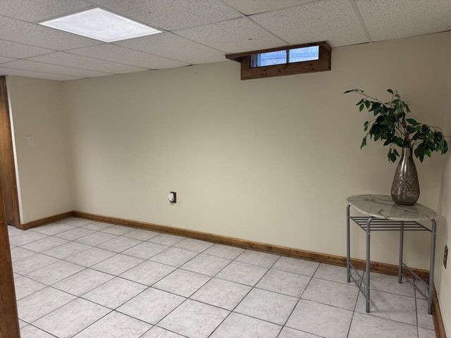 2210 N 15th STREET, Milwaukee, WI 53205