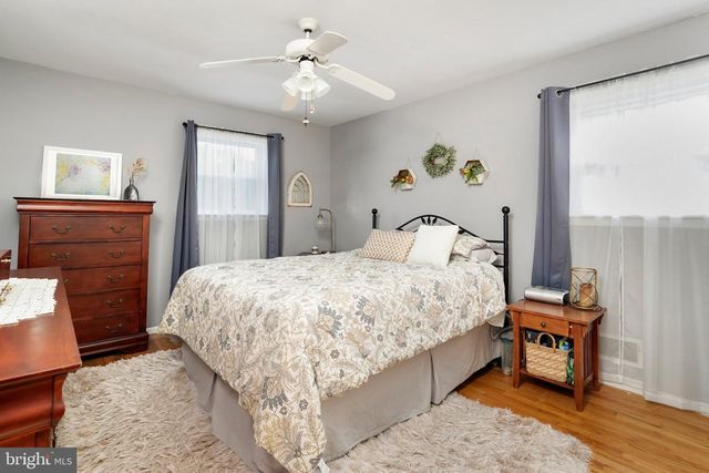 46 HEMPSTEAD RD, Hamilton, NJ 08610