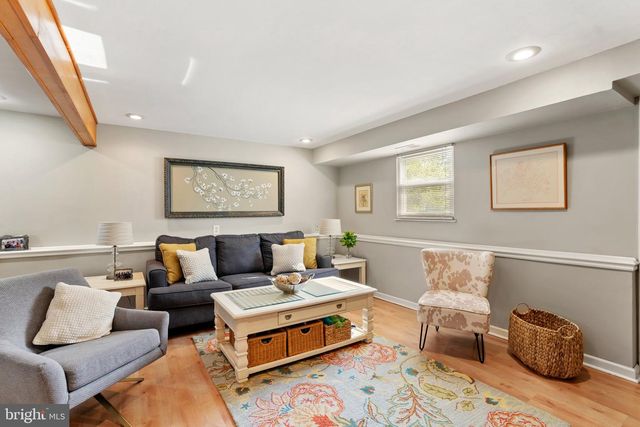 46 HEMPSTEAD RD, Hamilton, NJ 08610