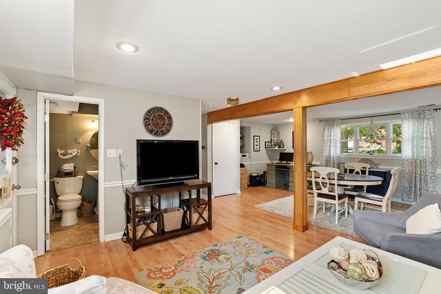 46 HEMPSTEAD RD, Hamilton, NJ 08610