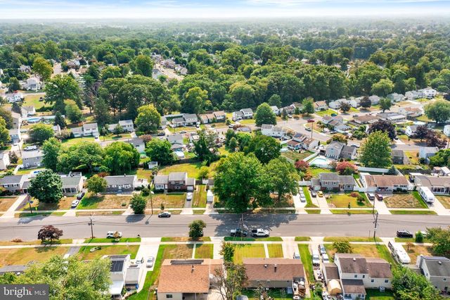 46 HEMPSTEAD RD, Hamilton, NJ 08610
