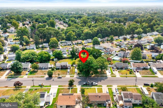 46 HEMPSTEAD RD, Hamilton, NJ 08610
